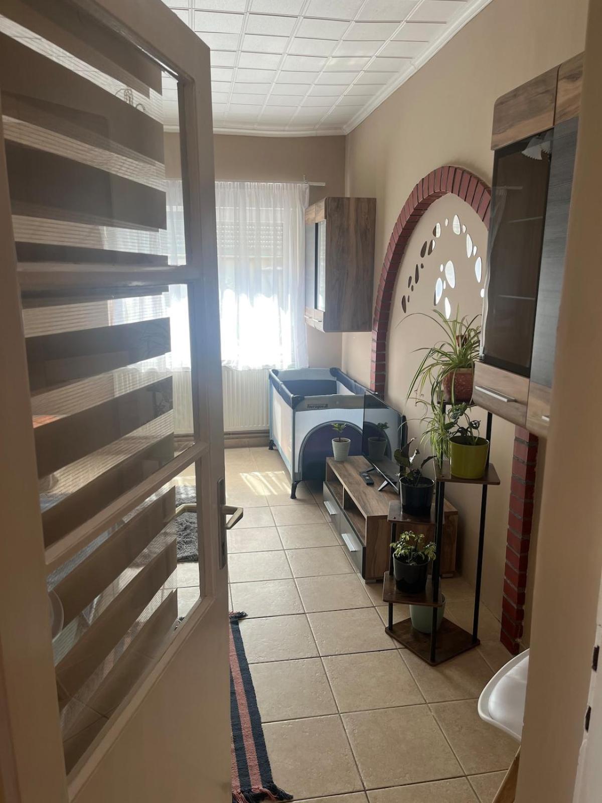 Appartement Tejfeles Vendeghaz à Porva Extérieur photo