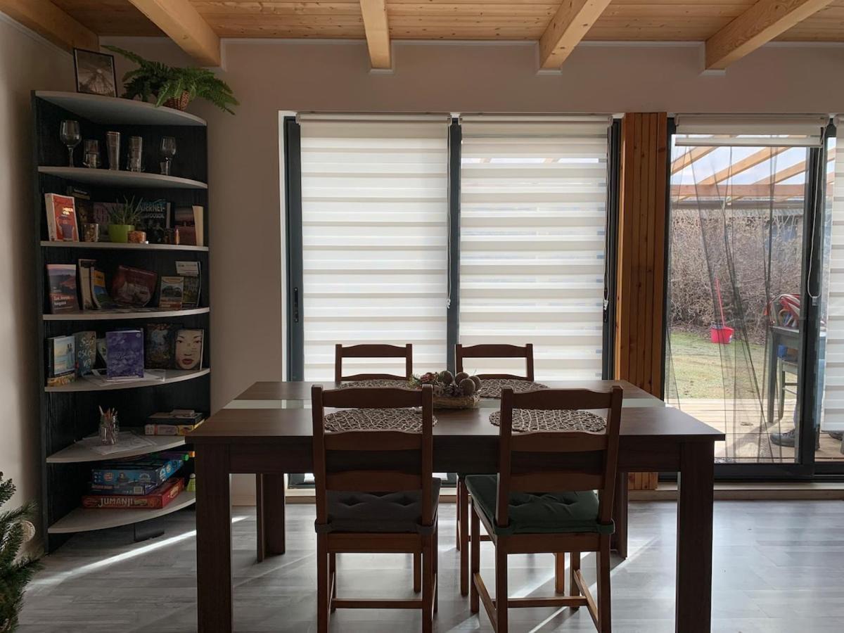 Appartement Tejfeles Vendeghaz à Porva Extérieur photo